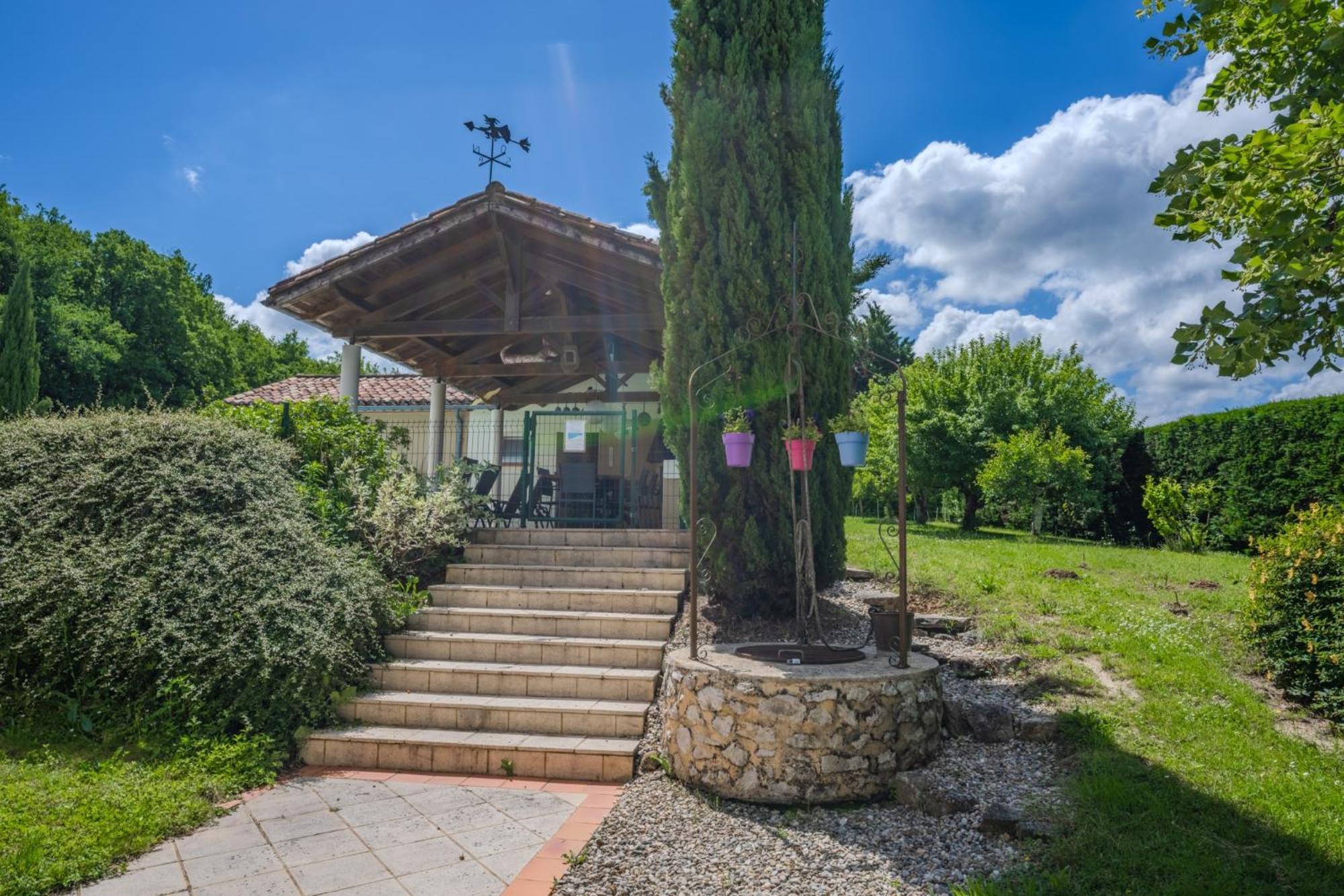 Gites La Bakénia Villeneuve-sur-Lot Esterno foto